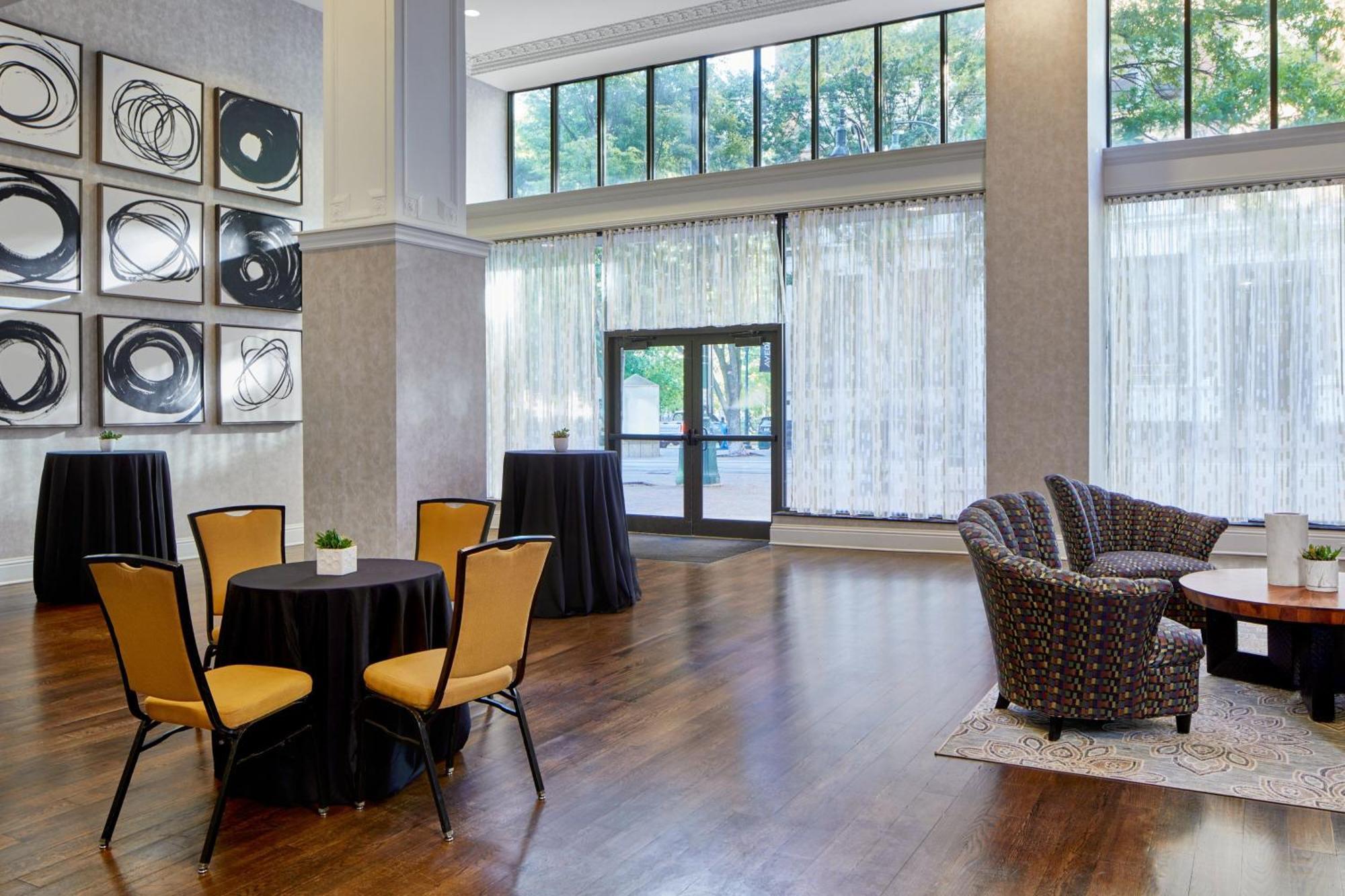 Springhill Suites Memphis Downtown Exterior foto